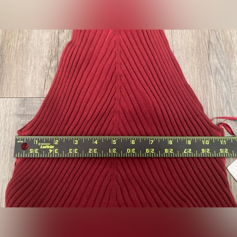 Good American Ribbed Midi Keyhole Dress Stretch in Team Cardinal 5/6 NWT - Picture 6 of 11